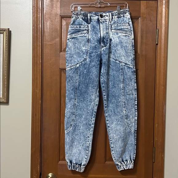 RETROFETE Myla Pant in Light Blue Acid
SIZE 28 - Picture 4 of 11